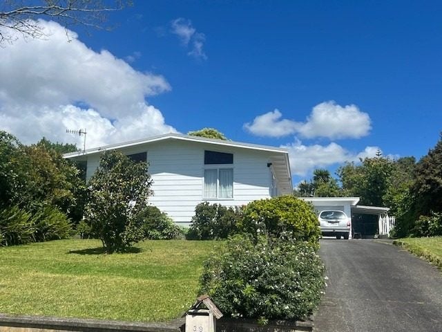 39 Tapper Crescent, Tikipunga, Whangarei - Carousel 1
