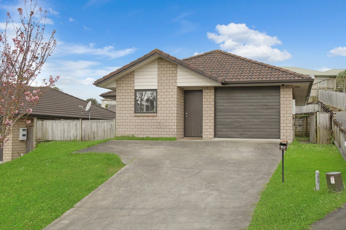 5A Mcgowan Rise, Tuakau - Carousel 1