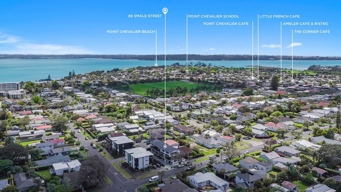 65 Smale Street, Point Chevalier, Auckland - Carousel 21