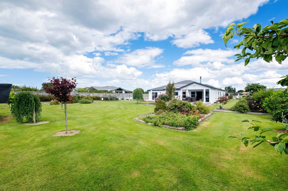 66 Mcelwee Street, Jervoistown, Napier - Carousel 1