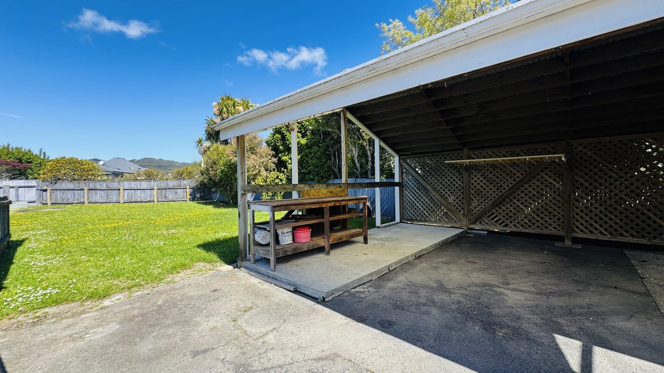 46 Connolly Street, Boulcott, Lower Hutt - Carousel 9