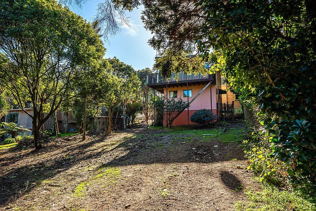 6 Potai Street, Ostend, Waiheke Island - Carousel 37