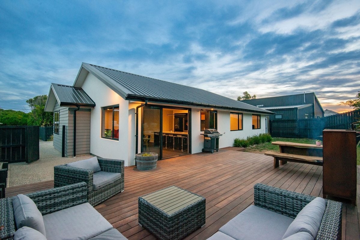 1104 BRIGHTON Road, Brighton, Dunedin - Carousel 1
