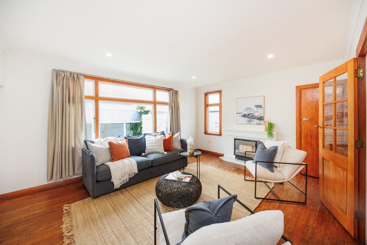 7 Hobson Place, Takaro, Palmerston North - Carousel 2