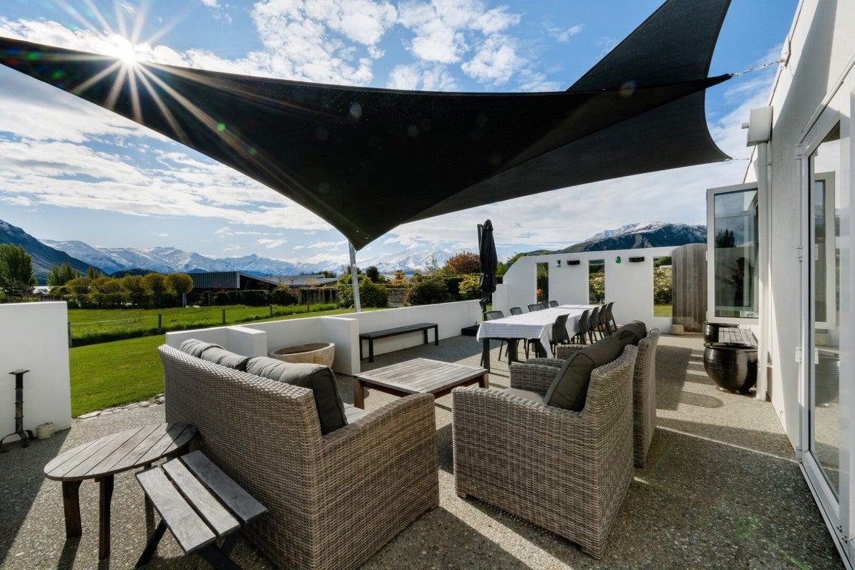 302 Beacon Point Road, Wanaka, Wanaka - Carousel 2