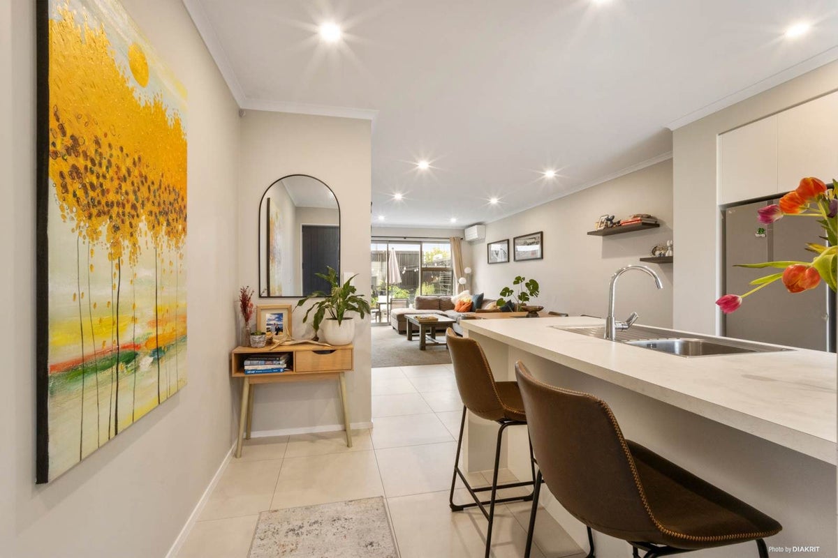 3 Uma Grove, Hobsonville, Auckland - Carousel 1
