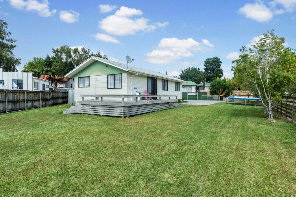 42B Campbell Street, Waihou, Te Aroha - Carousel 1