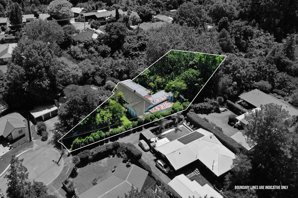 19 Beverley Crescent, Hillcrest, Hamilton - Carousel 2