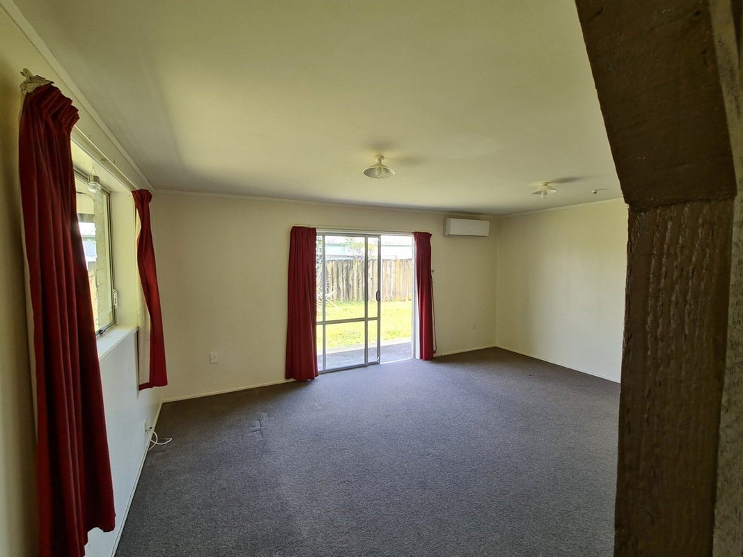 83A Silverdale Road, Silverdale, Hamilton - Carousel 2