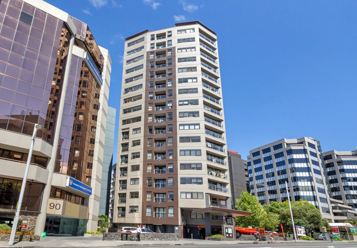 806/96 Symonds Street, Grafton, Auckland - Carousel 1