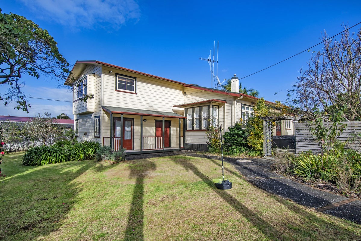 1A Oranga Road, Kensington, Whangarei - Carousel 1