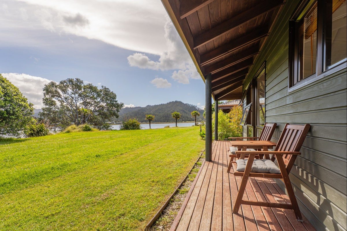 8/223 Main Sh25 Road, TAIRUA, Tairua - Carousel 1