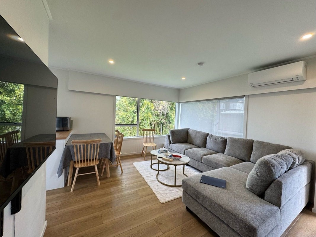 4/9 Rodney Street, Otahuhu, Auckland - Carousel 2