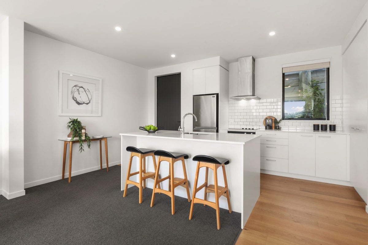 6/52 High Street, Island Bay, Wellington - Carousel 2
