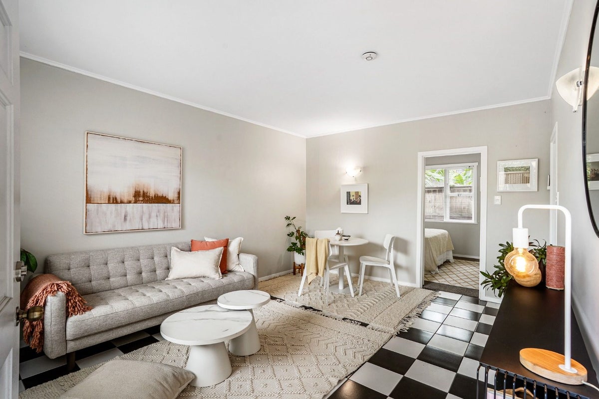 5/43 Queens Avenue, Balmoral, Auckland - Carousel 1