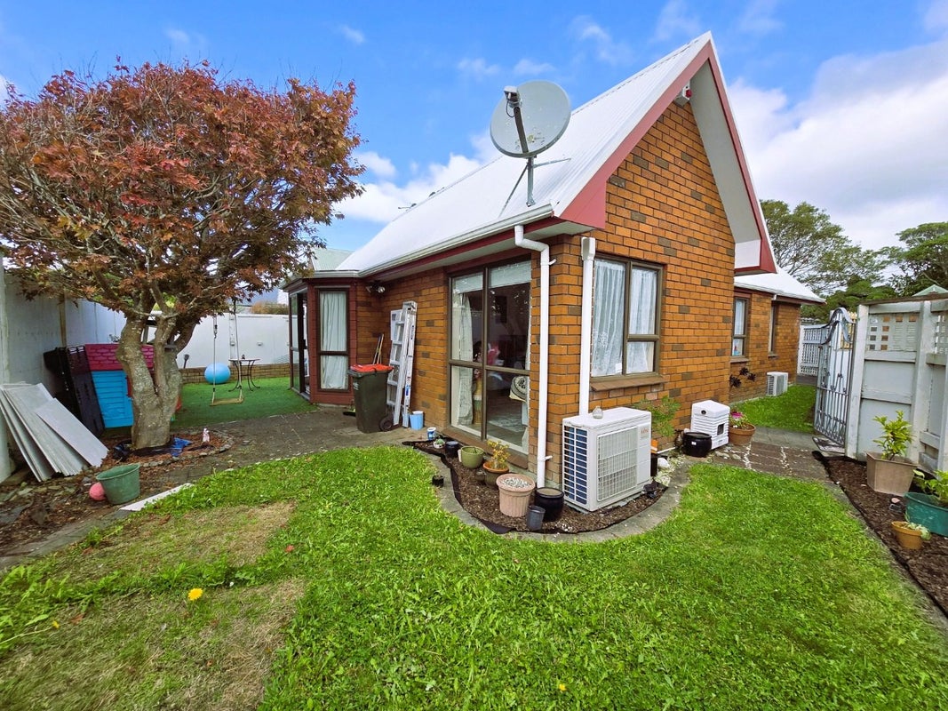 2/570 High Street, Boulcott, Lower Hutt - Carousel 2