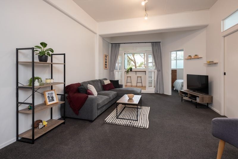 5/33 Hania Street, Mount Victoria, Wellington - Carousel 2