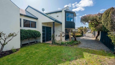 15 Weka Road, Waipahihi, Taupo - Carousel 1