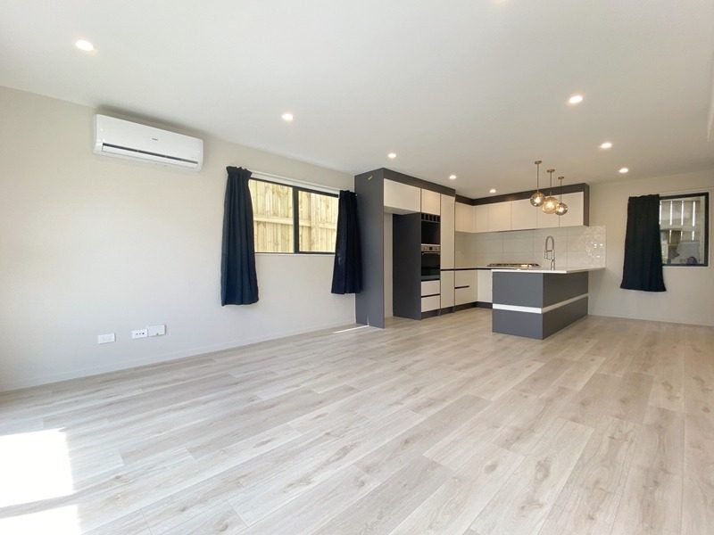 20B Jamaica Place, Blockhouse Bay, Auckland - Carousel 2