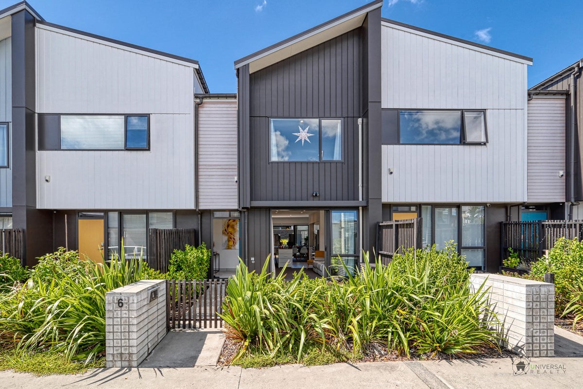6 Walter Merton Road, Hobsonville, Auckland - Carousel 1