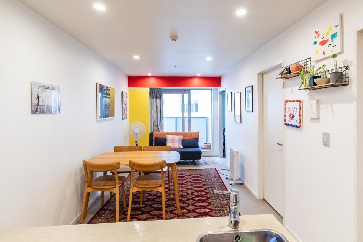 1216/74 Taranaki Street, Te Aro, Wellington - Carousel 2