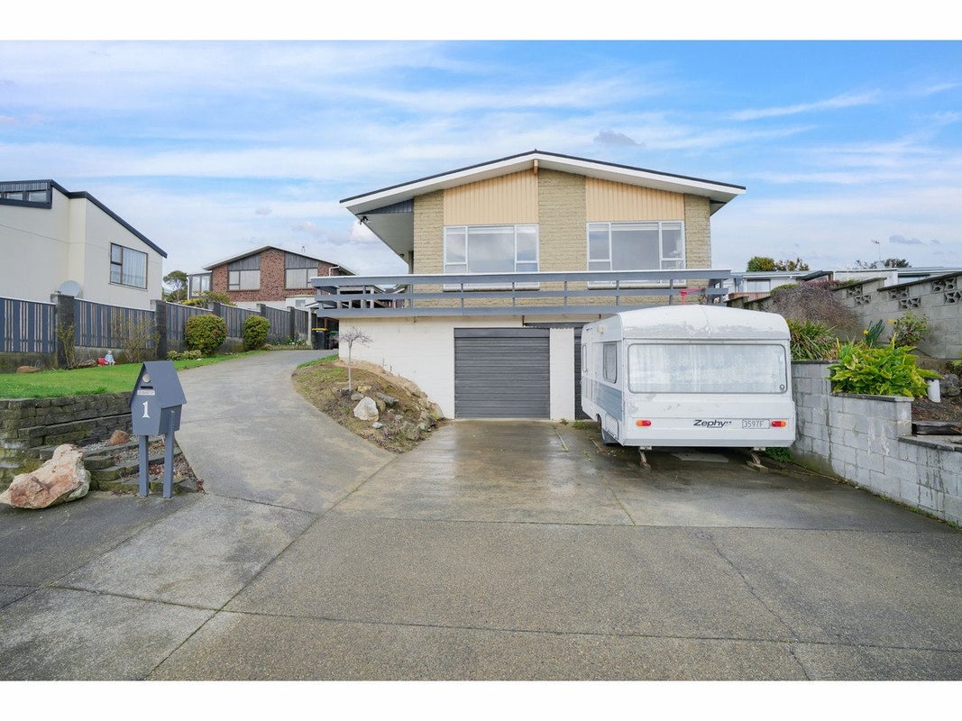 1 Medway Street, Kingswell, Invercargill - Carousel 1