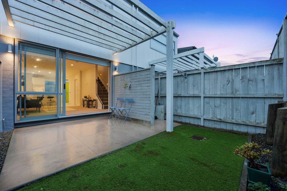 11 Horo Road, Flat Bush, Manukau City, Auckland - Carousel 2