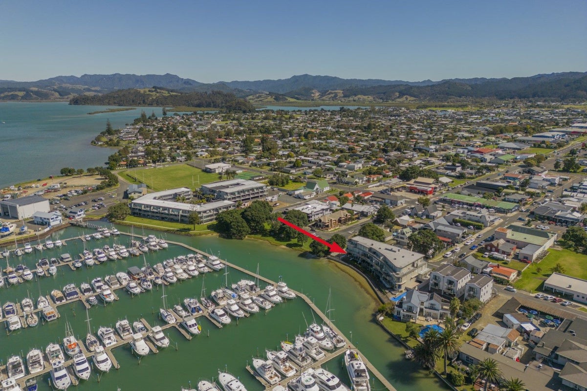 205/1 Victoria Street, Whitianga, Whitianga - Carousel 1
