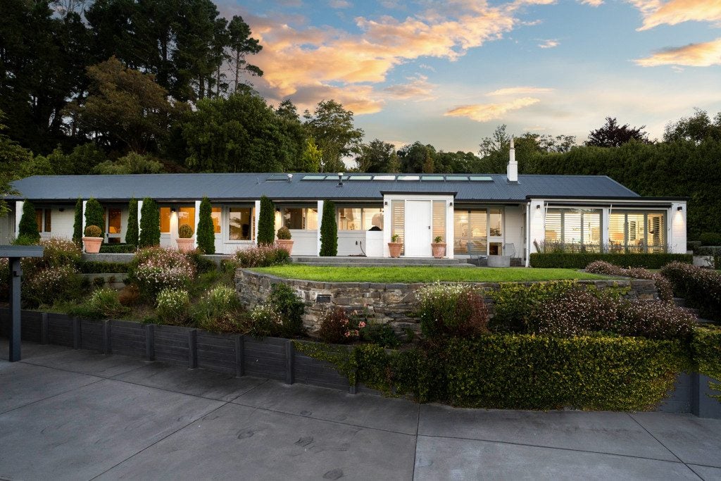 849 Cashmere Road, Halswell, Christchurch - Carousel 1