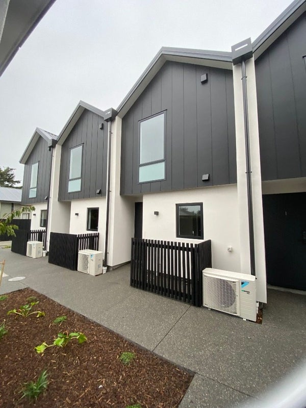 2/29 Wrights Road, Addington, Christchurch - Carousel 1