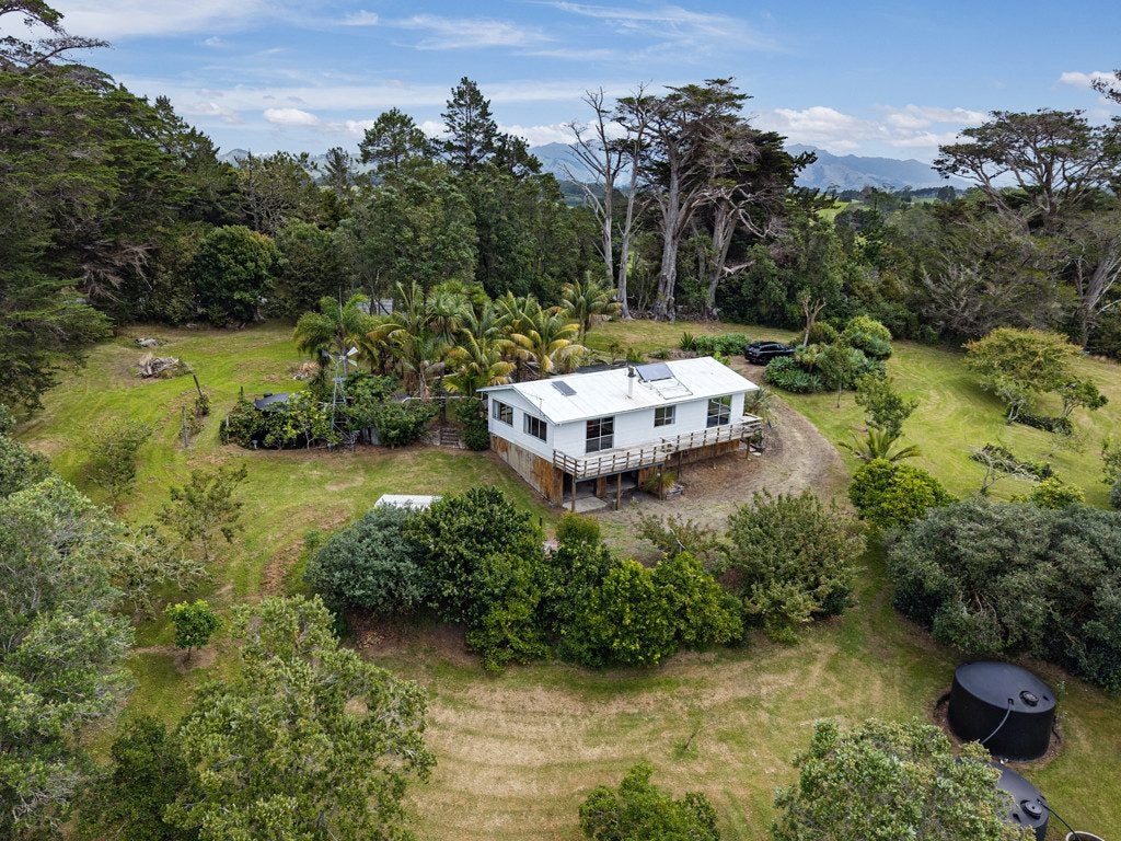 186 Old School Road, Maungakaramea, Whangarei - Carousel 1