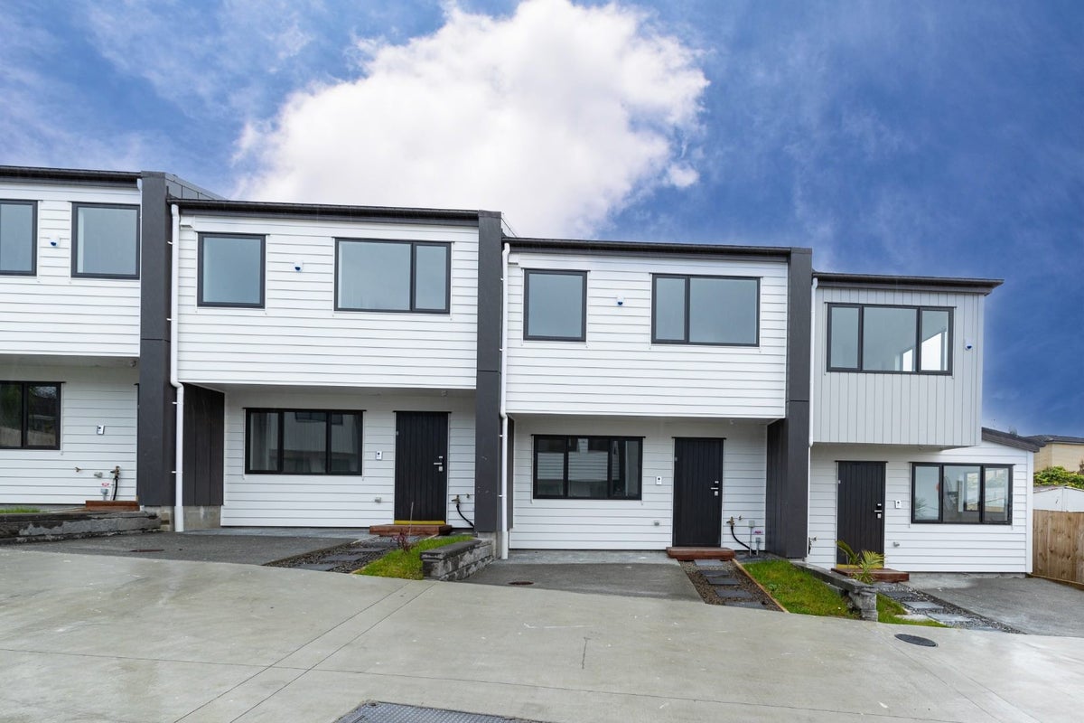 1/49 Sunnyside Road, Sunnyvale, Auckland - Carousel 1
