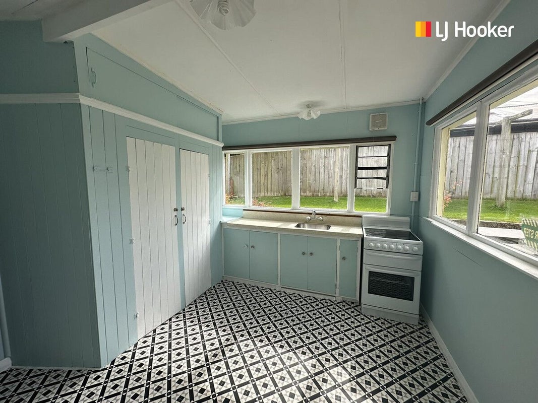 24 Ross Street, Roslyn, Dunedin - Carousel 2