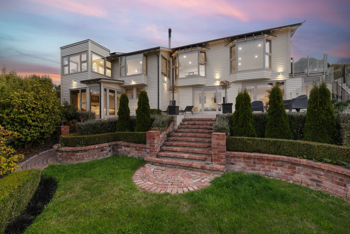 109 Moncks Spur Road, Redcliffs, Christchurch - Carousel 1
