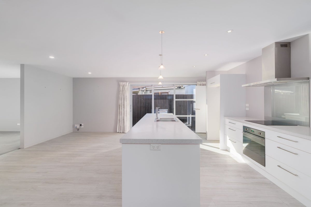 63 London Street, Richmond, Christchurch - Carousel 2