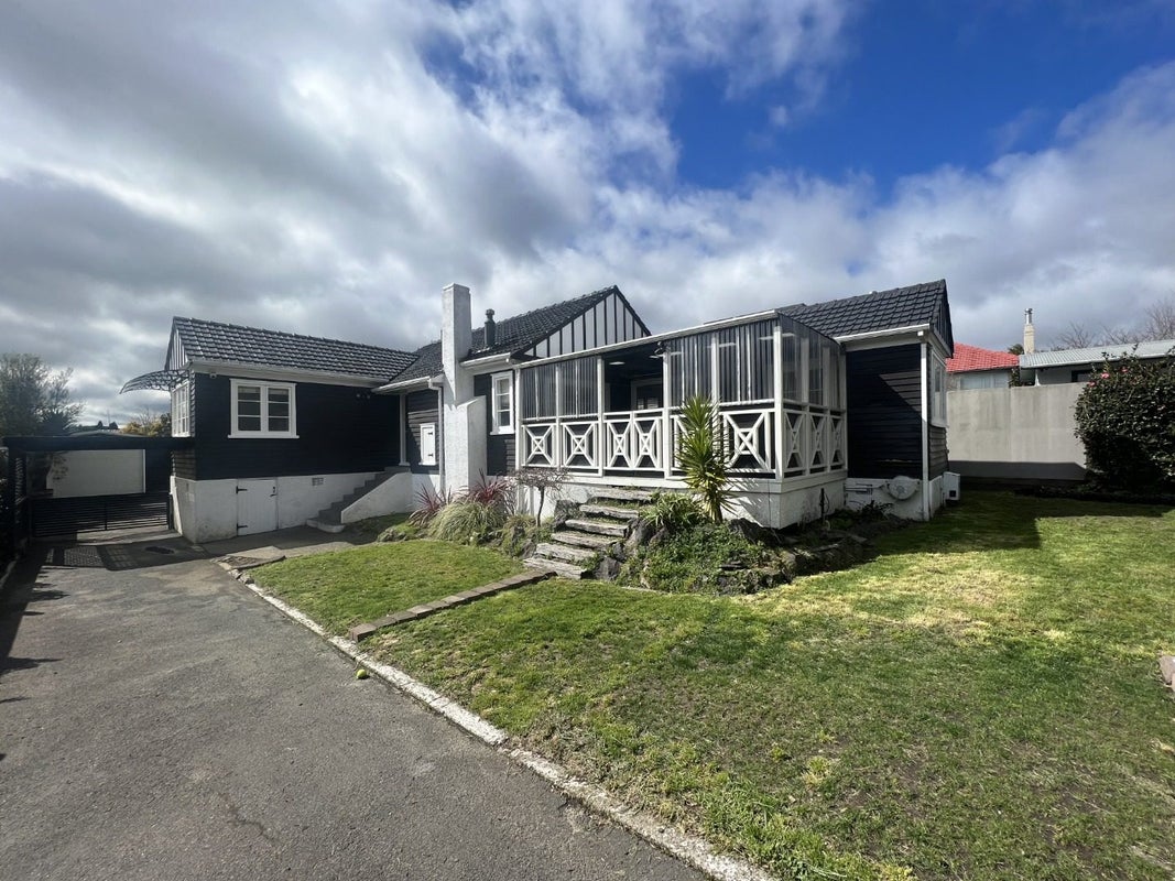 300 Old Taupo Road, Hillcrest, Rotorua - Carousel 1