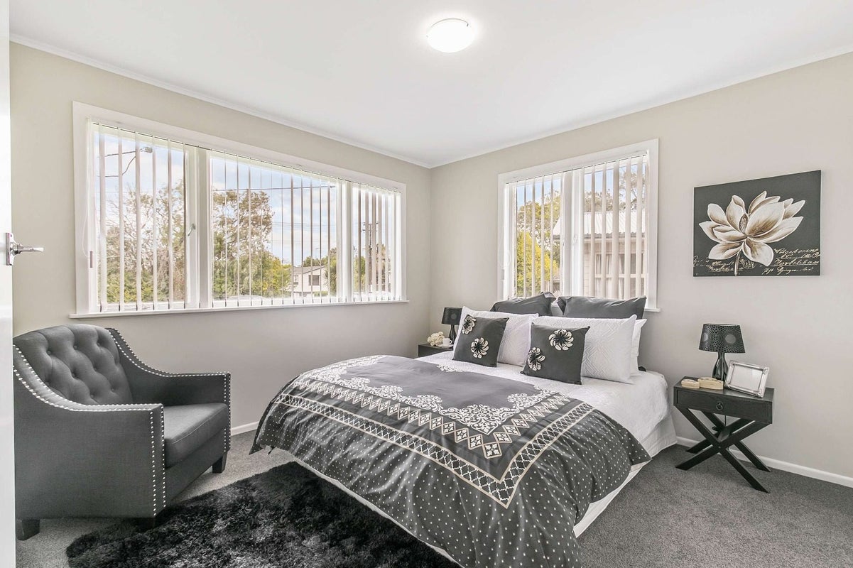 20 Rembrandt Place, Opaheke, Papakura - Carousel 2