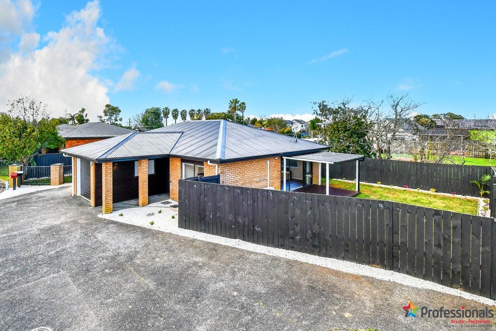 15 Alderson Lane, Favona, Auckland - Carousel 1