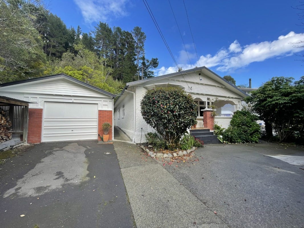 12 Elmslie Road, Pinehaven, Upper Hutt - Carousel 22