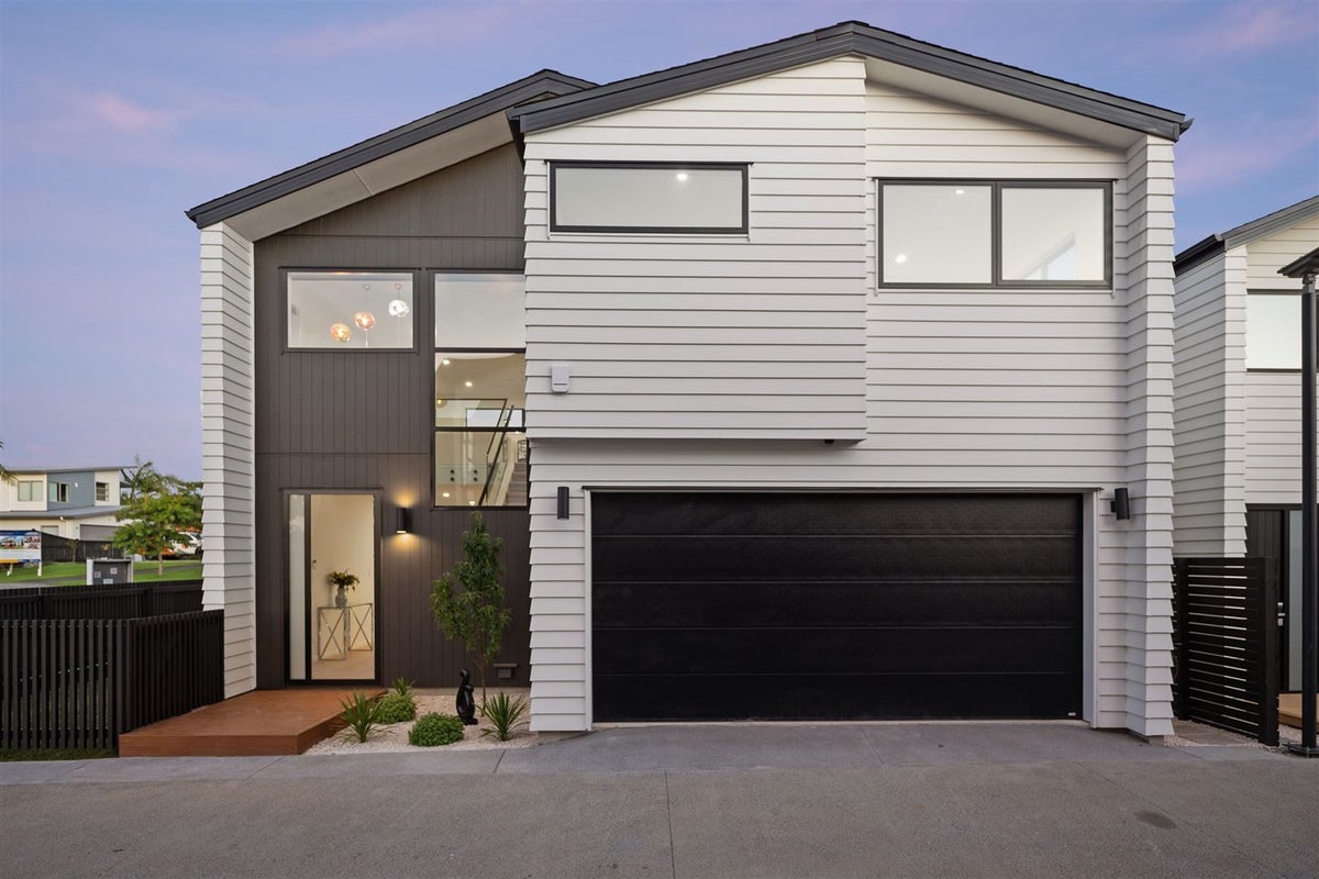 7/5 Lemon Grove Lane, Greenhithe, Auckland - Carousel 2