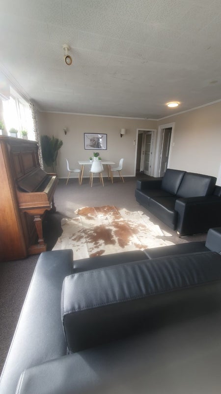 11 Vogel Street, Mount Victoria, Wellington - Carousel 2