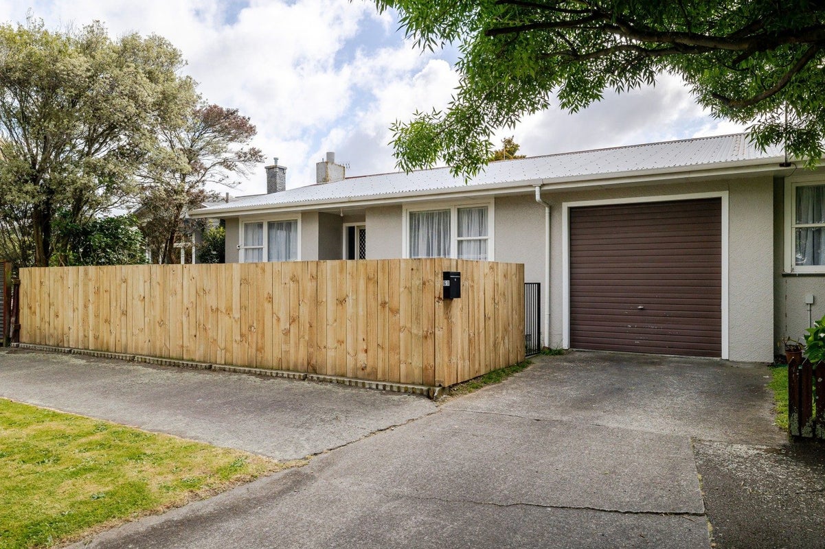 61 Bryant Street, Takaro, Palmerston North - Carousel 2