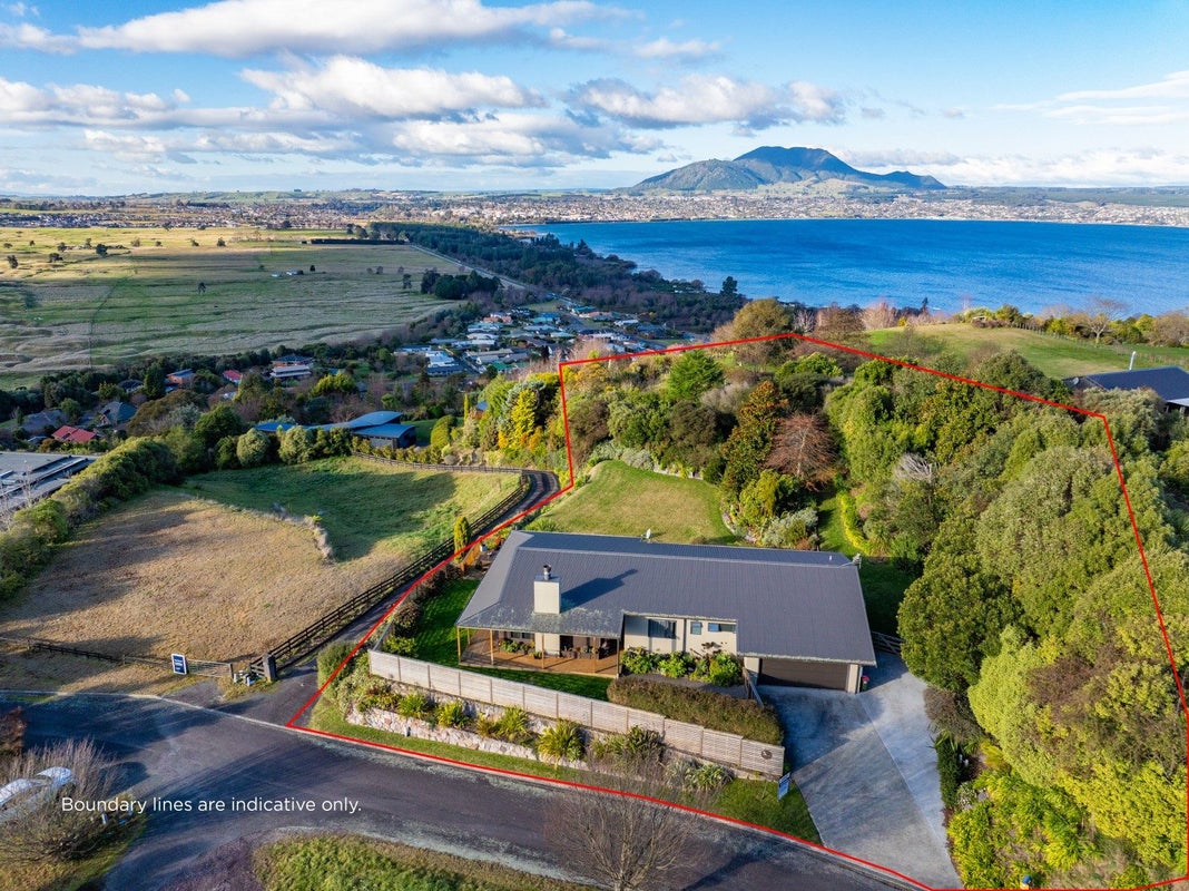 108 Acacia Heights Drive, Acacia Bay, Taupo - Carousel 1