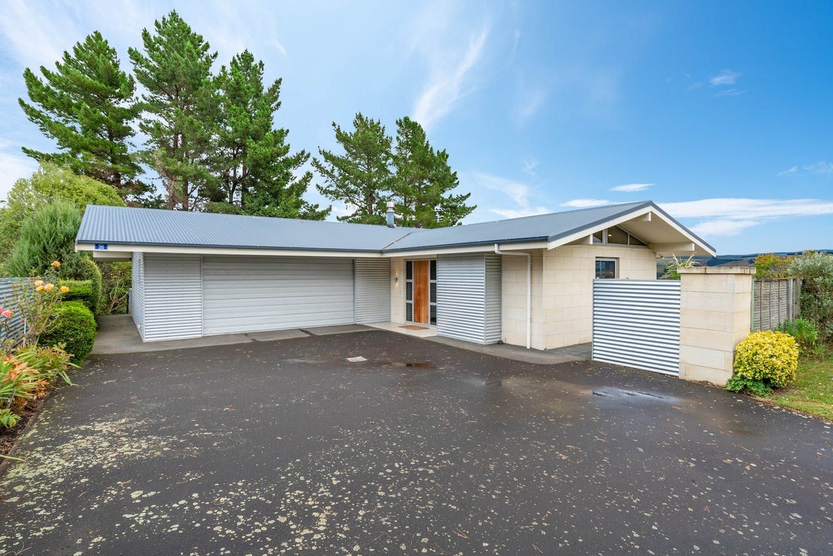 28 Nore Street, Waihola, Milton - Carousel 1