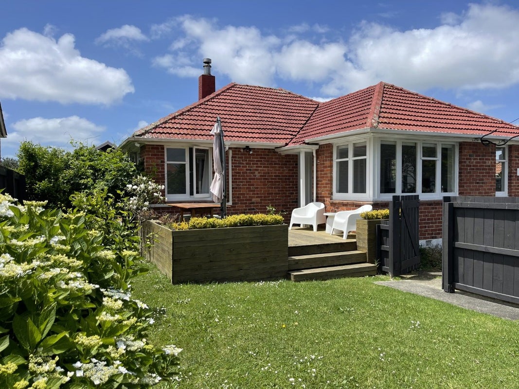10 Hallam Street, Mount Albert, Auckland - Carousel 1