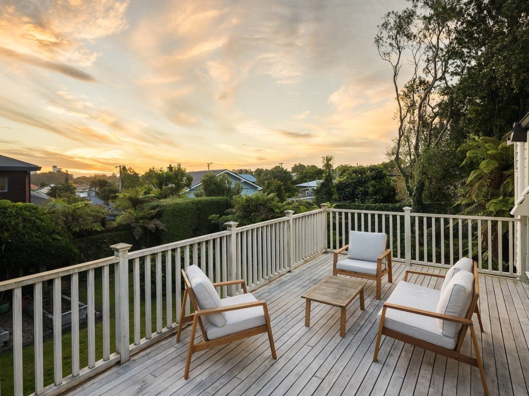 103 Grey Street, Hamilton East, Hamilton - Carousel 2