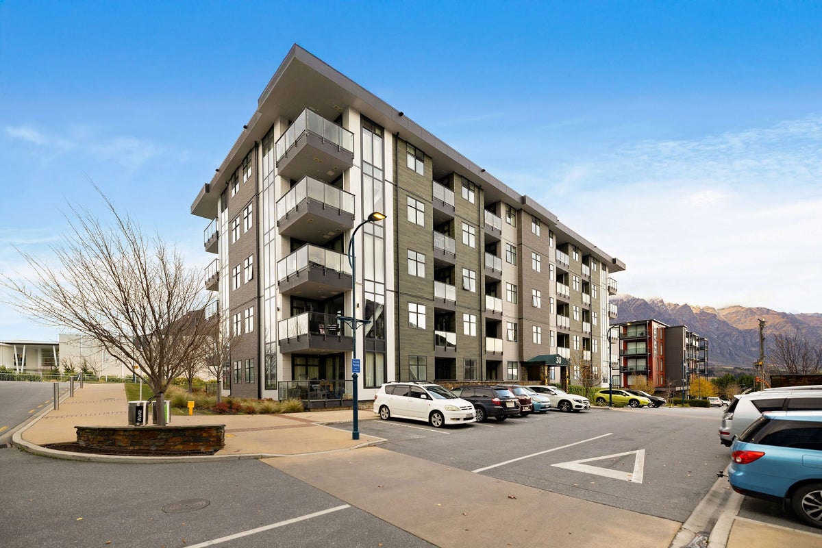 307/30 Red Oaks Drive, Frankton, Queenstown - Carousel 9