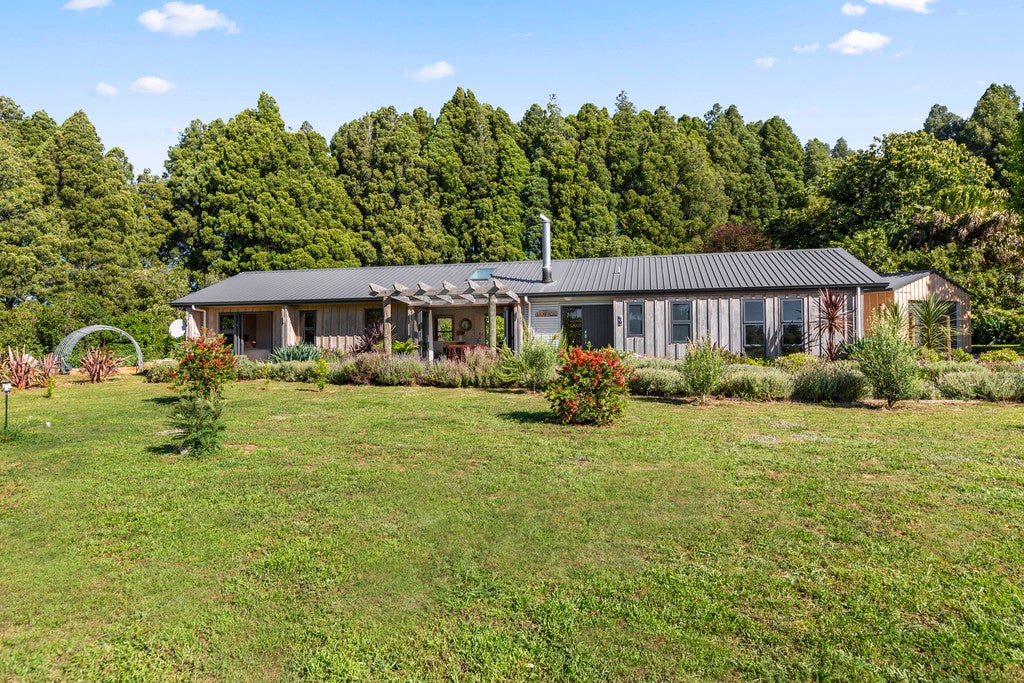 31 Mangakino Road, Te Kuiti , Raglan - Carousel 1
