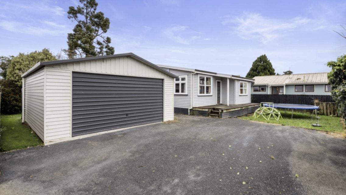 18A Grandview Road, Nawton, Hamilton - Carousel 1