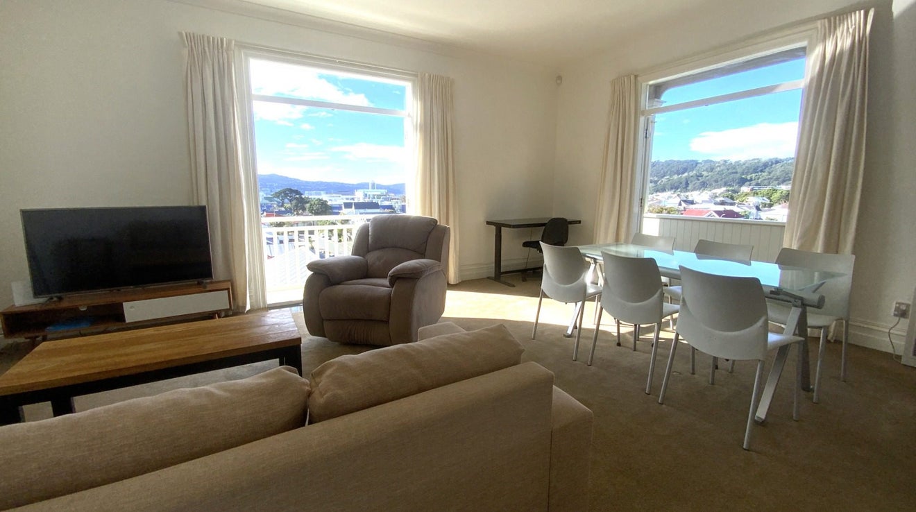 30A Wright Street, Mount Cook, Wellington - Carousel 2